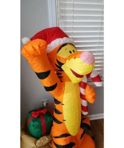 Vintage Winnie the Pooh Santa Tigger Christmas Blow Up Inflatable Decoration